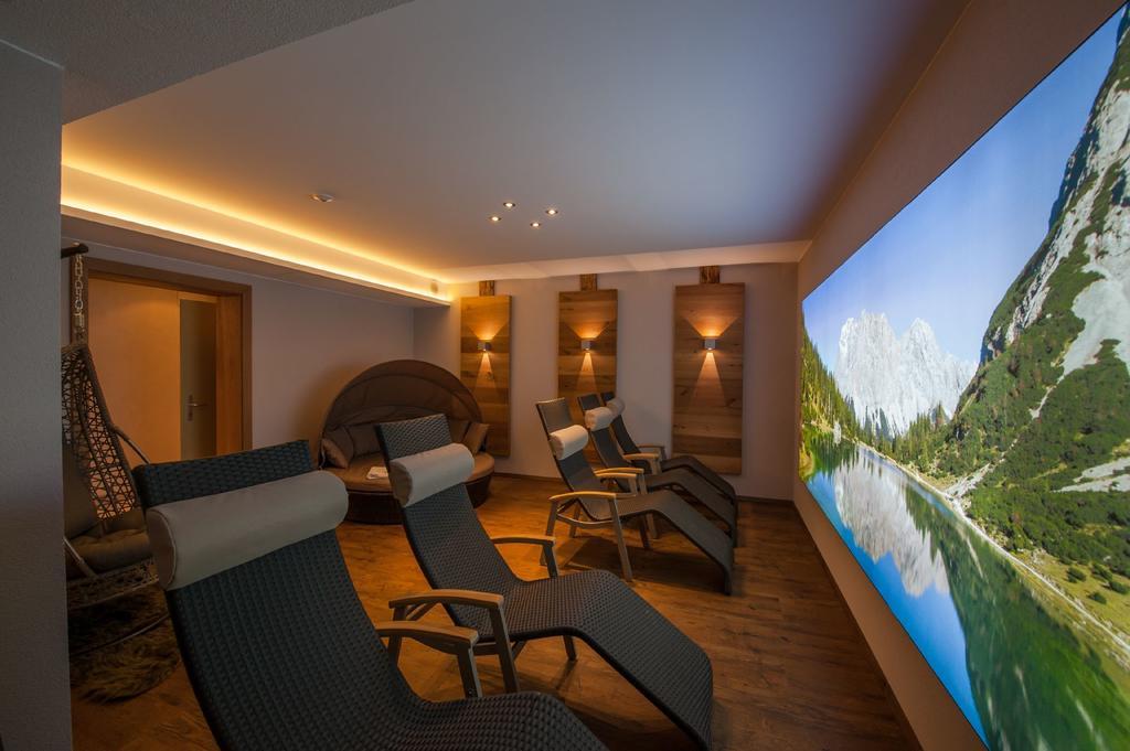 Rustika - Appartements&Spa Ehrwald Exterior foto